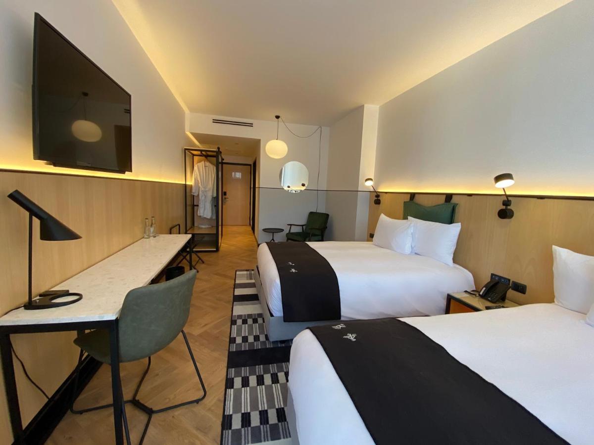 Met Hotel La Paz Buitenkant foto
